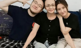 巨c吃瓜八卦爆料,揭秘娱乐圈最新八卦风云